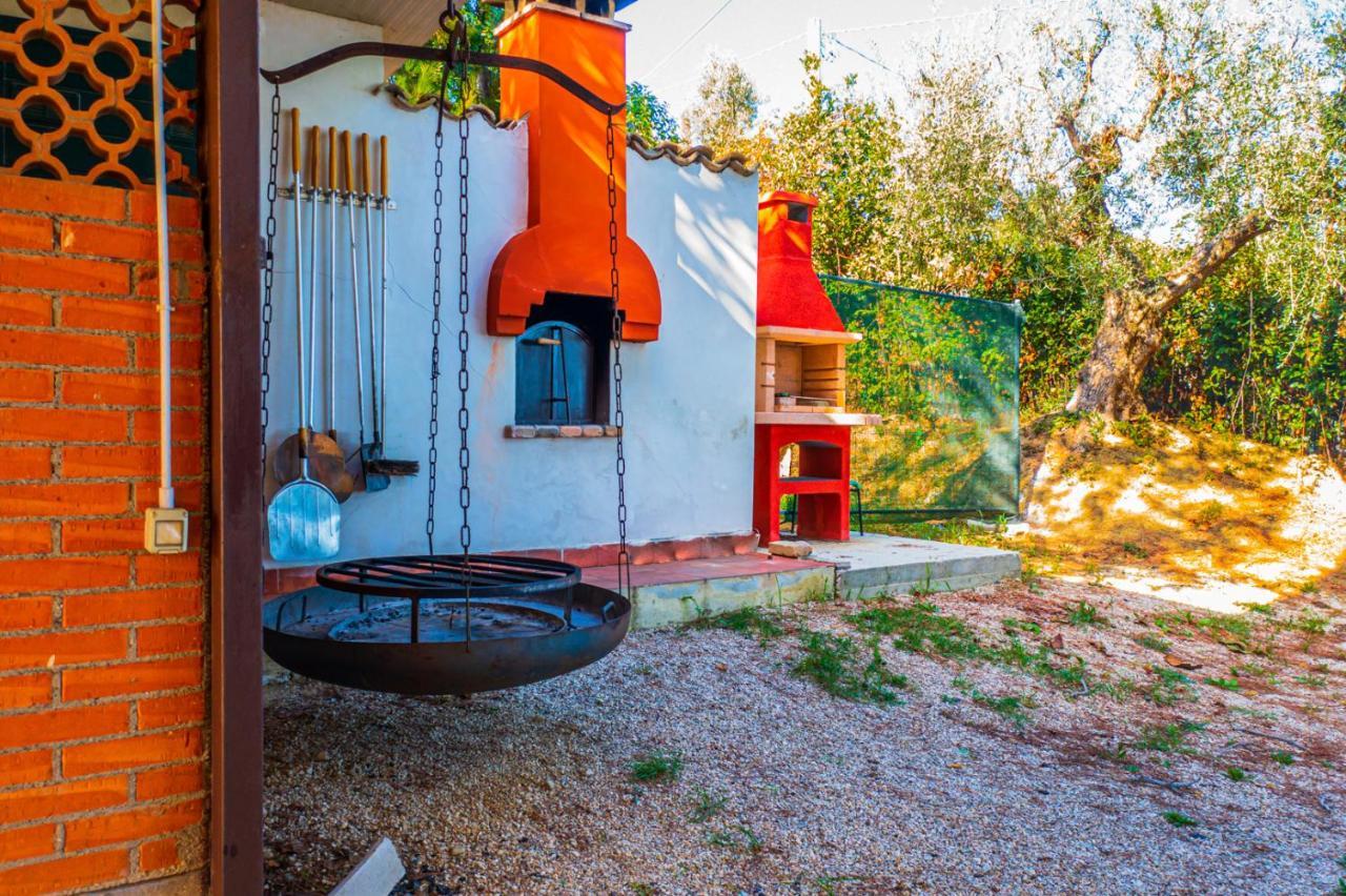 Vista Allegra Pagoda - Con Piscina Villa Colonnella